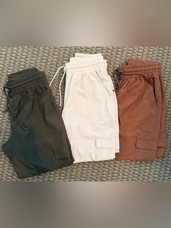 Pants - 3 pair of lightweight women’s cargo pants
